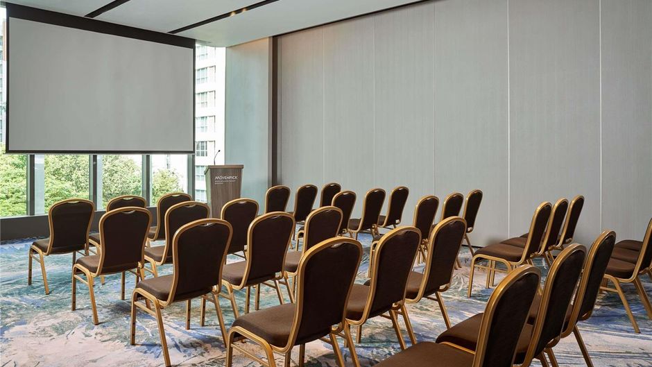 Movenpick BDMS Wellness Resort Bangkok Meeting