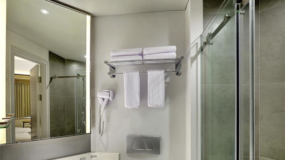 Ibis Samarinda Hotel Room