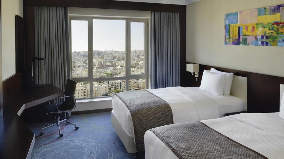 Moevenpick Hotel Amman Room