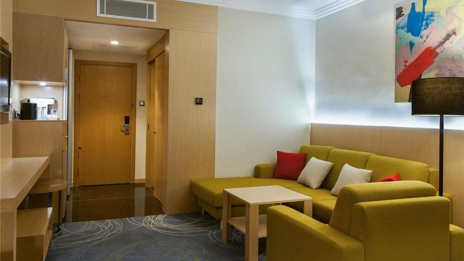 Moevenpick Hotel Amman Suite