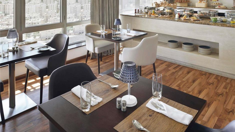 Moevenpick Hotel Amman Restaurant