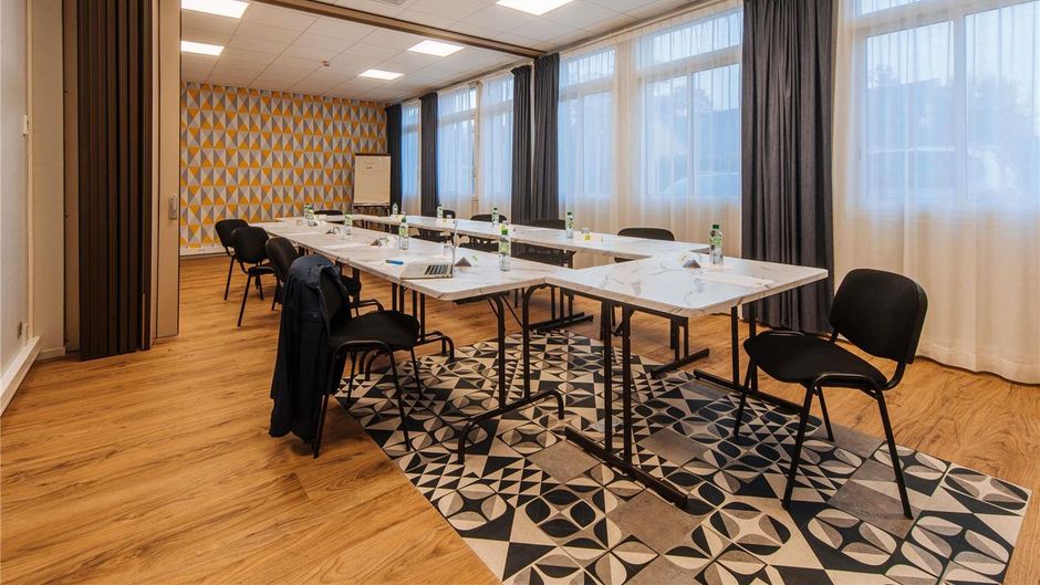 Ibis Styles Ancenis Centre Meeting