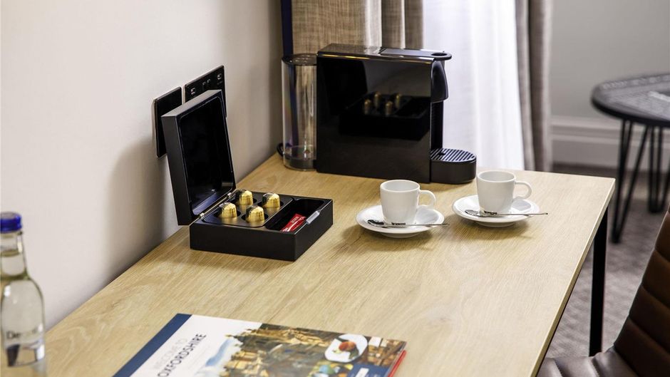 Mercure Oxford Hawkwell House Room