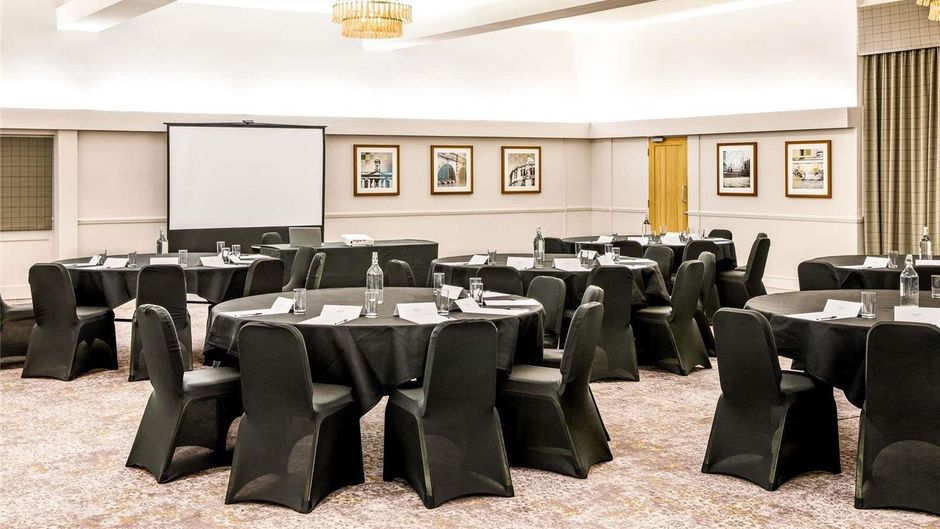 Mercure Oxford Hawkwell House Meeting