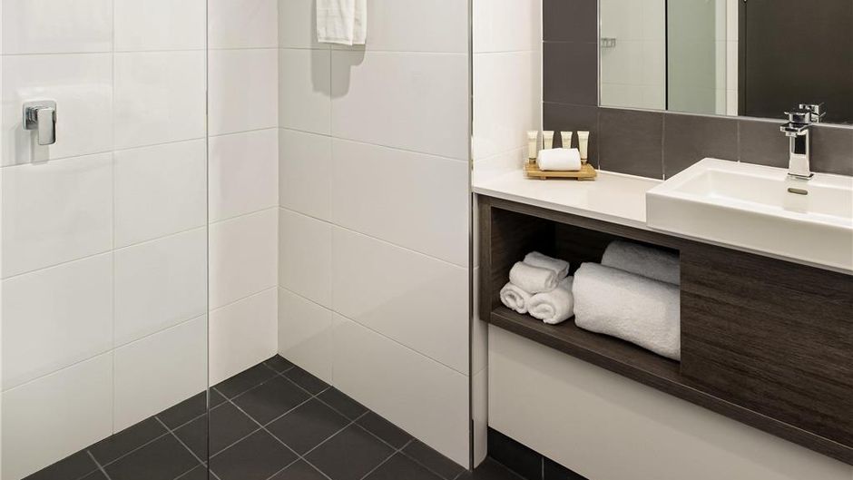 Mercure Sunshine Coast Kawana Waters Room