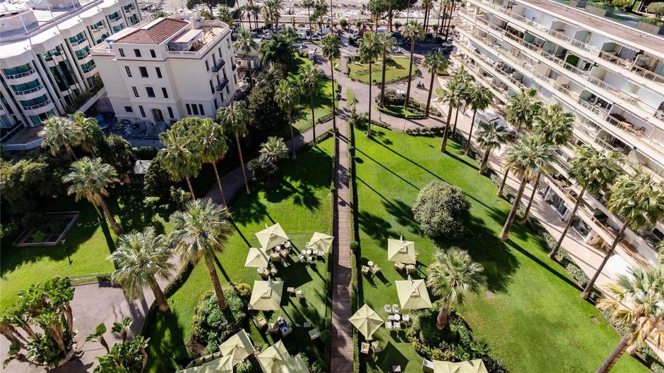 Mondrian Cannes Exterior