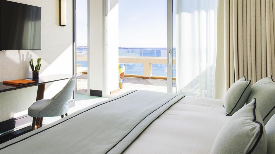 Mondrian Cannes Suite