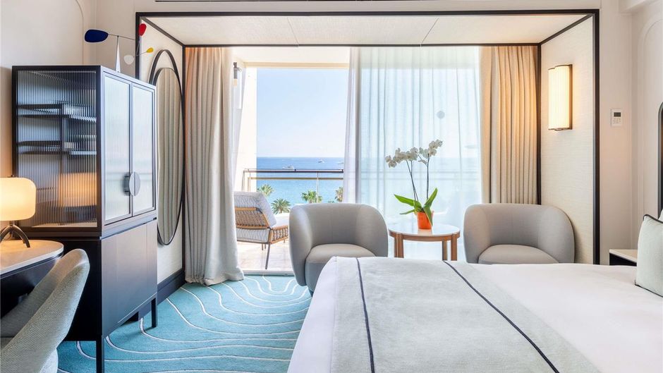 Mondrian Cannes Room