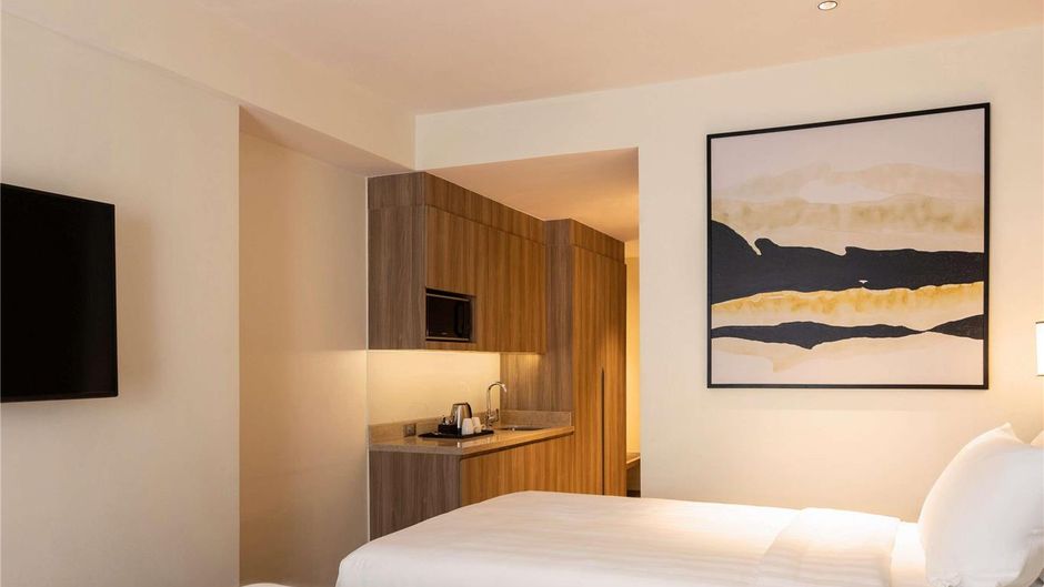 Novotel Suites Manila At Acqua Room