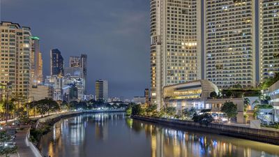 Novotel Suites Manila At Acqua
