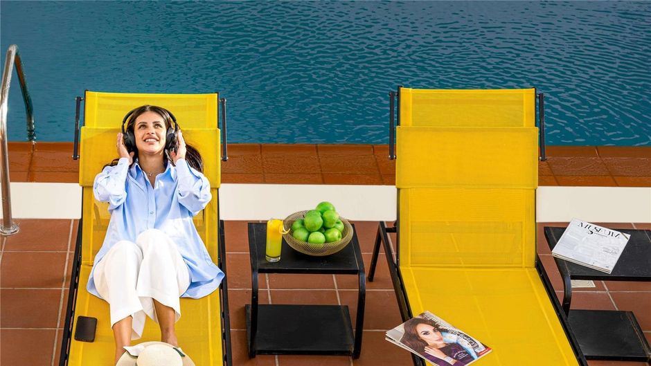 Adagio Jeddah City Center Pool