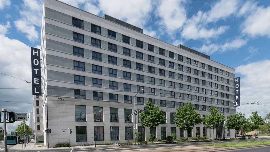 Best Western Plus Welcome Hotel FRA Exterior