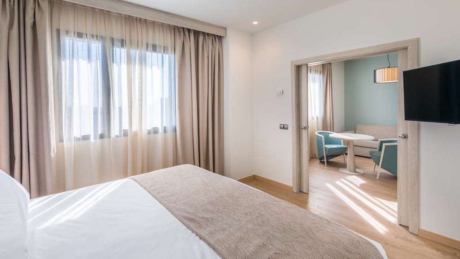 Occidental Sevilla Viapol Suite