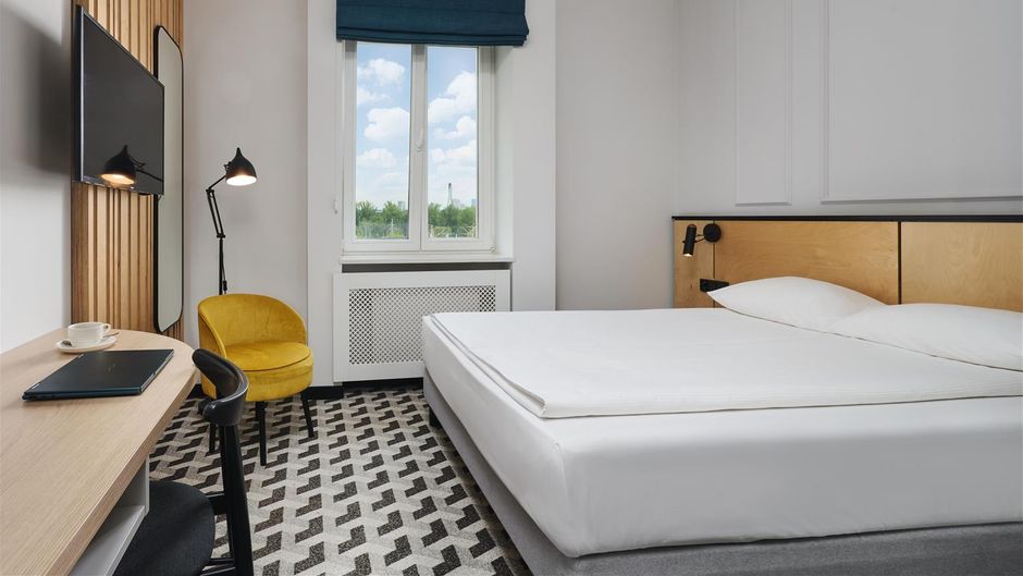 Tulip Residences Warsaw Targowa Room