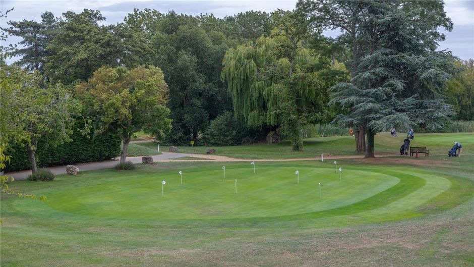 Cambridge, BW Signature Collection Golf
