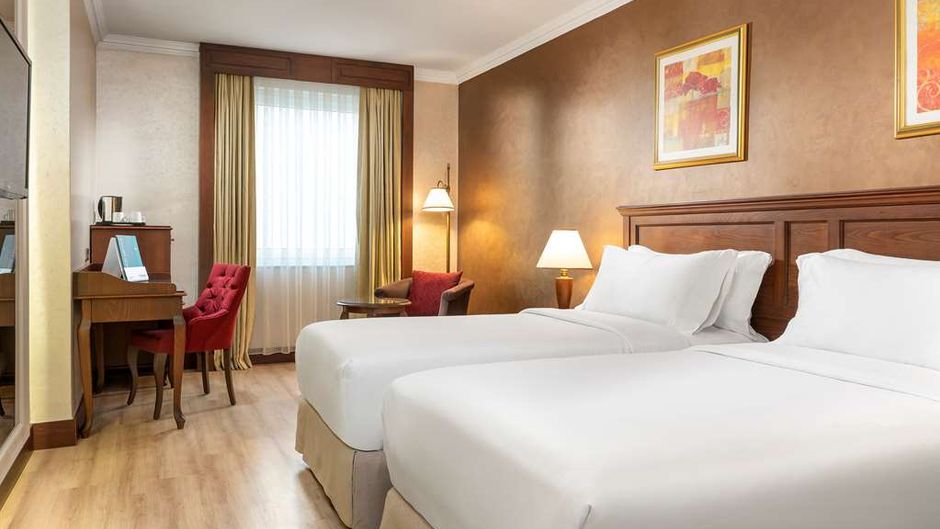 Occidental Taksim Room