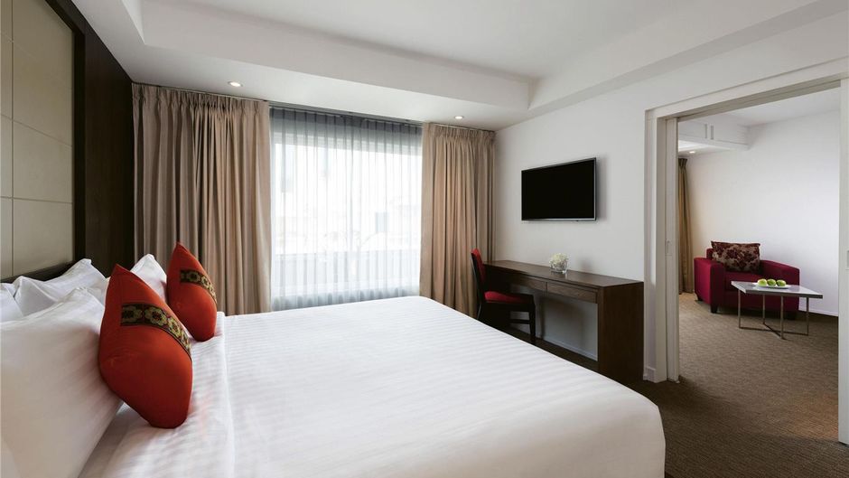 Moevenpick Suriwongse Hotel Chiang Mai Room