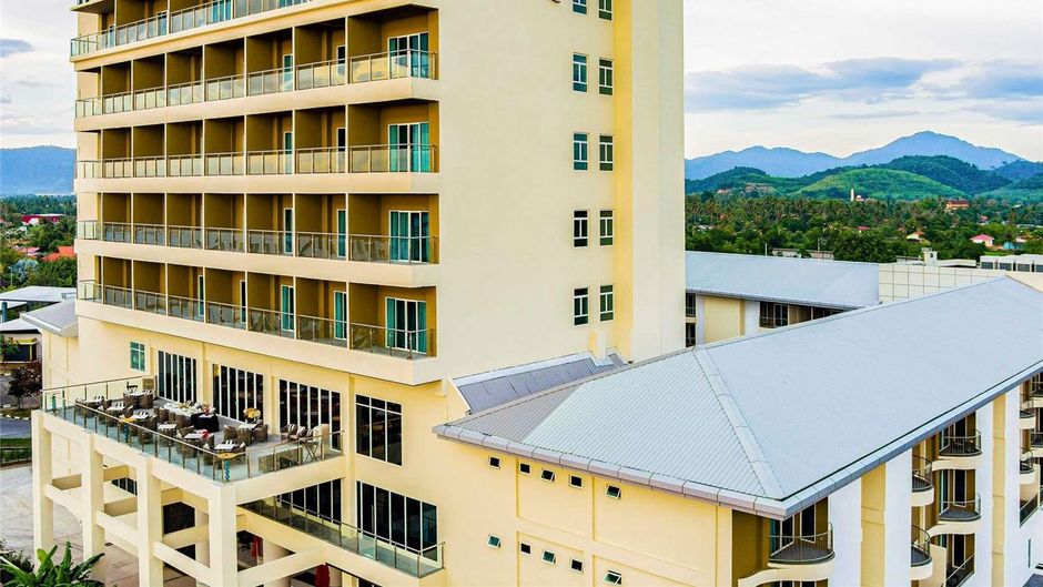 Mercure Langkawi Pantai Cenang Exterior