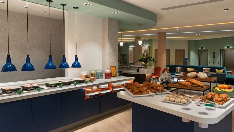 Hampton by Hilton Torquay Restaurant