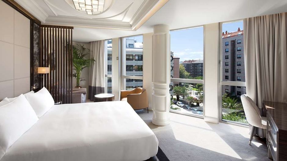 DoubleTree by Hilton A Coruna Room