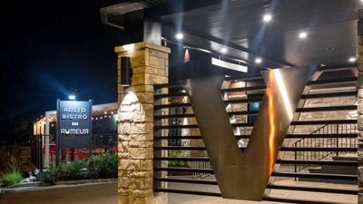 Hotel V