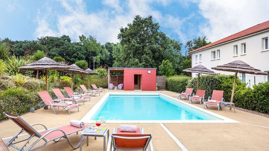 Best Western Nuit de Retz Nantes Sud Pool