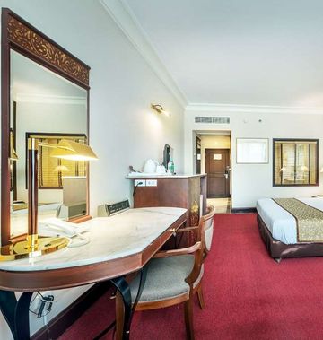 Ramada by Wyndham Bangkok Chaophya Park