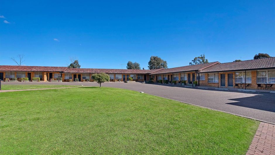 Econo Lodge Savannah Park Tamworth Exterior