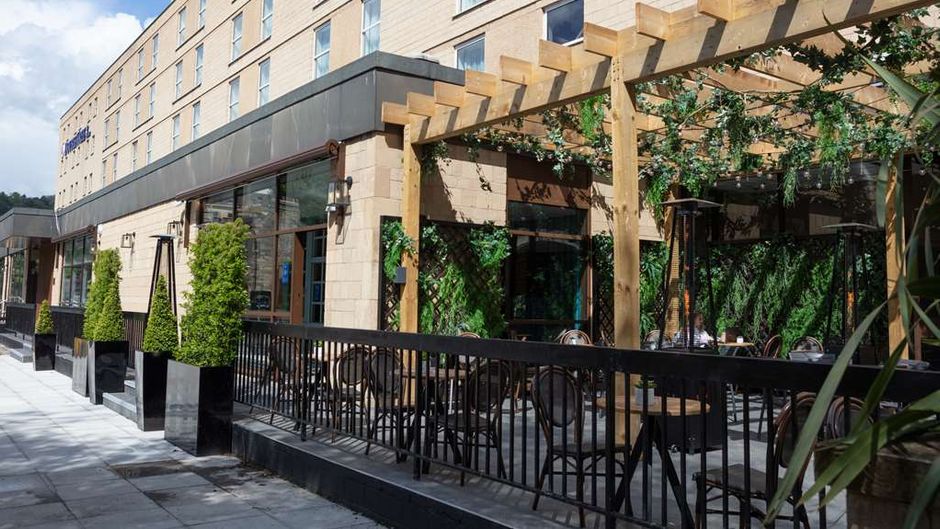 DoubleTree by Hilton Bath Exterior