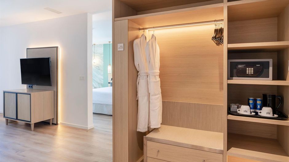 Hotel Spa Porta Maris by Melia Room