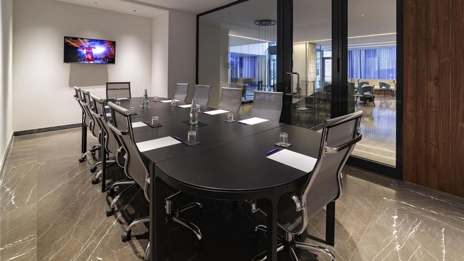 Mercure St. Julian's Malta Meeting