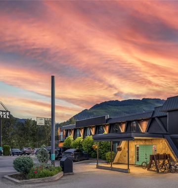 Stoke Hotel, SureStay Collection By BW