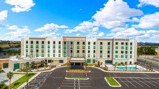 Hilton Garden Inn Convention Center