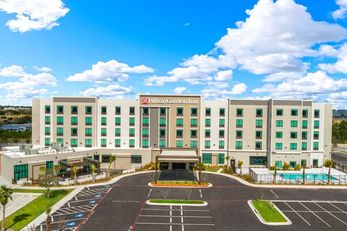 Hilton Garden Inn Convention Center