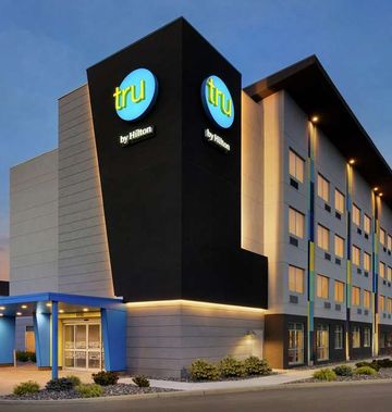 Tru by Hilton Sandusky