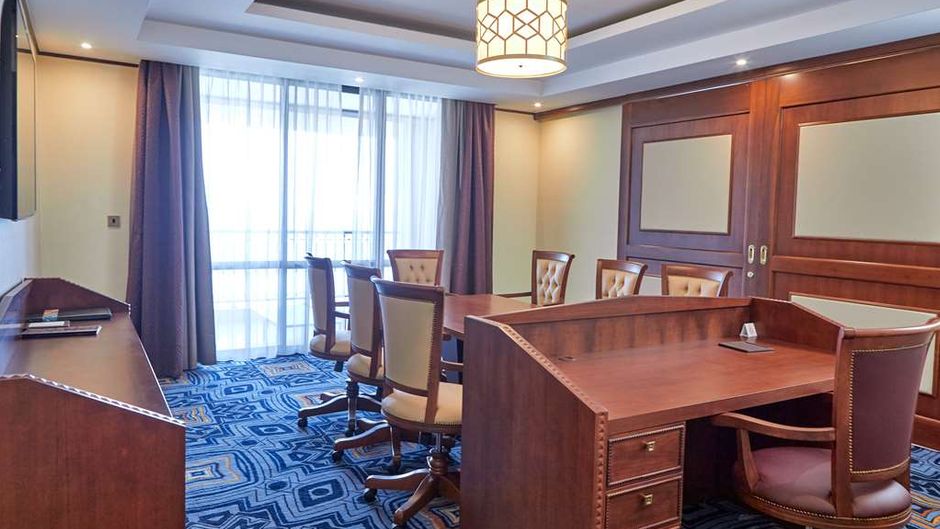 Goma Serena Hotel Meeting