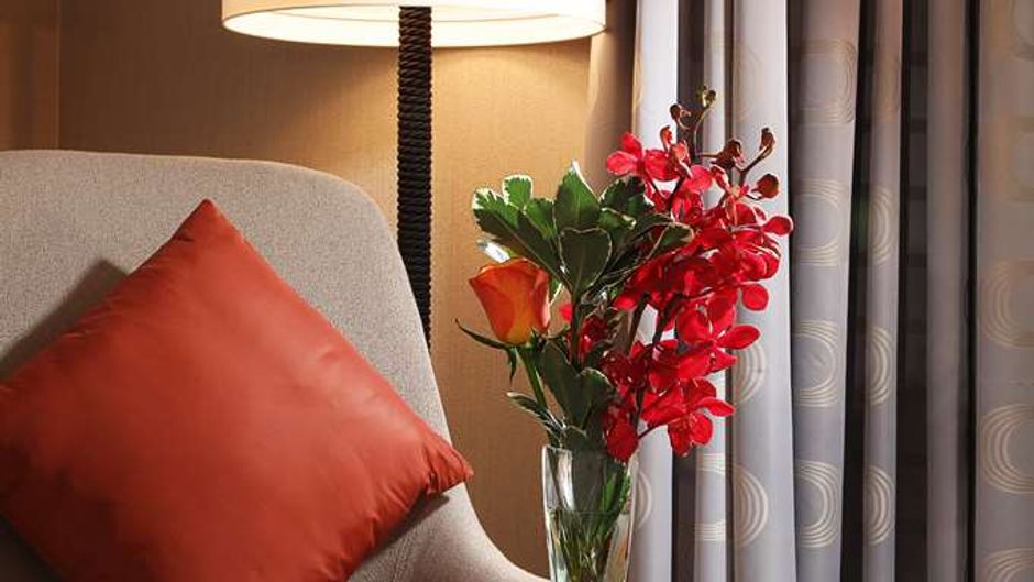 Grand Cosmopolitan Hotel Room