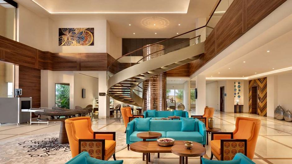 Hawthorn Suites by Wyndham Dwarka Lobby