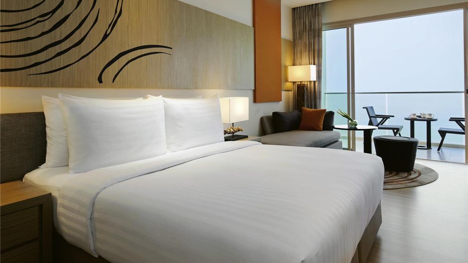 Moevenpick Siam Na Jomtien Pattaya Room