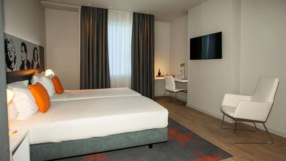 Star Inn Lisbon Airport Room