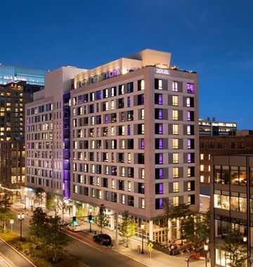 YOTEL Boston
