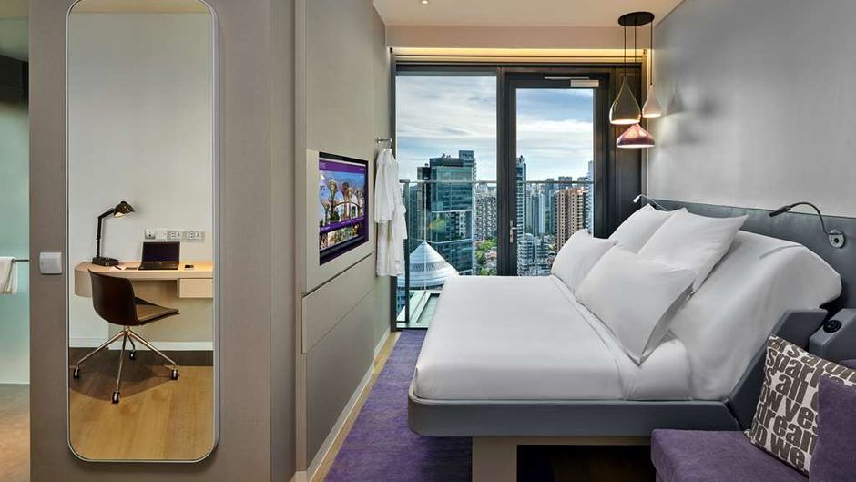 YOTEL Singapore Suite