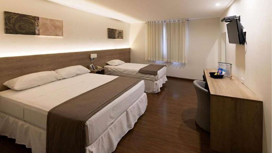 Tryp by Wyndham Varginha Cafe Royal Room