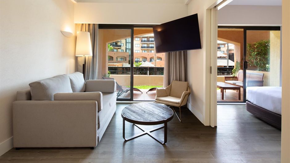 DoubleTree by Hilton Beach Golf Resort Room
