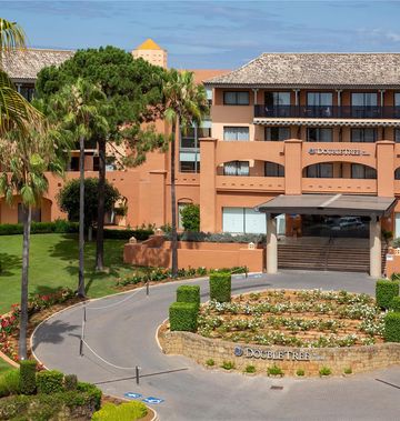 DoubleTree by Hilton Beach Golf Resort