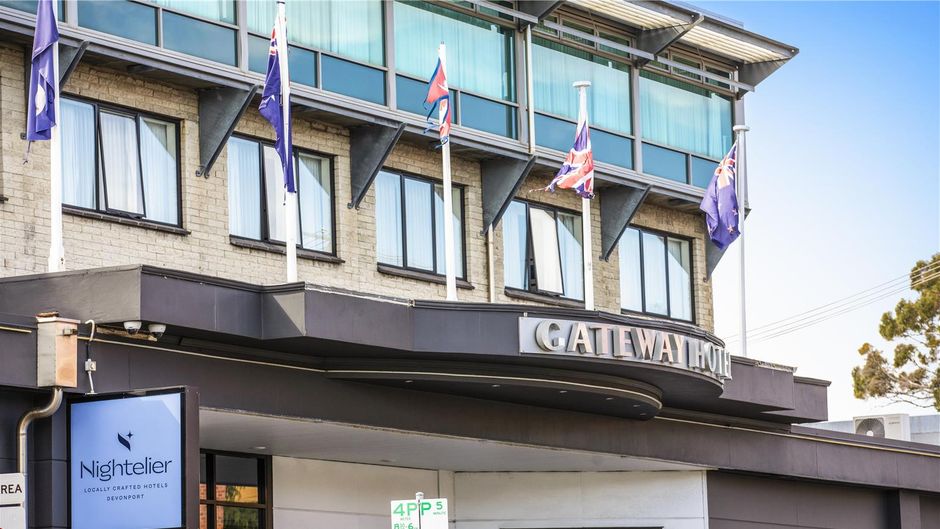 Gateway Hotel by Nightcap Plus Exterior