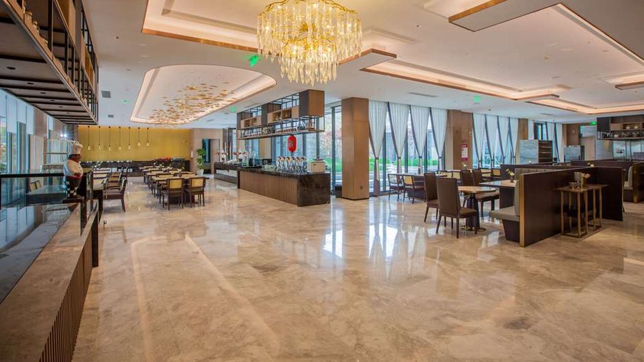 Ramada by Wyndham Luoyang Downtown Restaurant