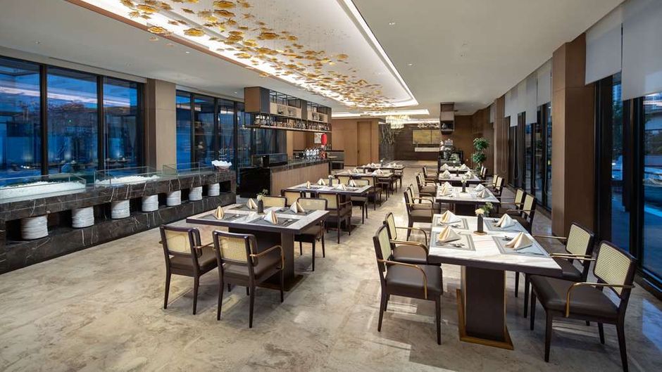 Ramada by Wyndham Luoyang Downtown Restaurant