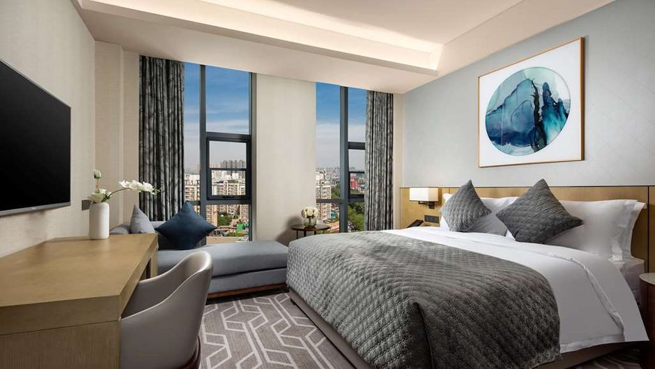 Ramada by Wyndham Luoyang Downtown Room