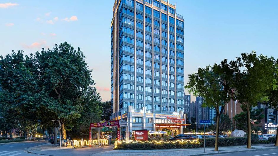 Ramada by Wyndham Wuhan Qingshan Exterior